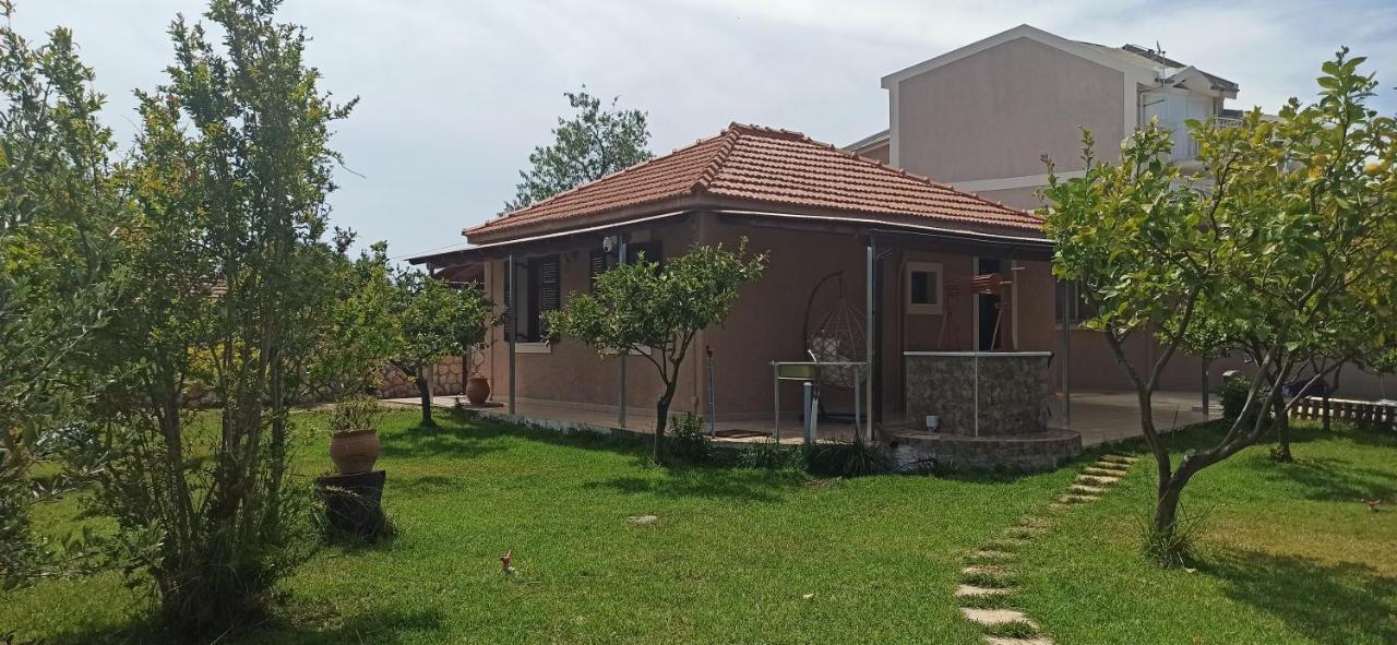 Vasiana Country House Razata Luaran gambar